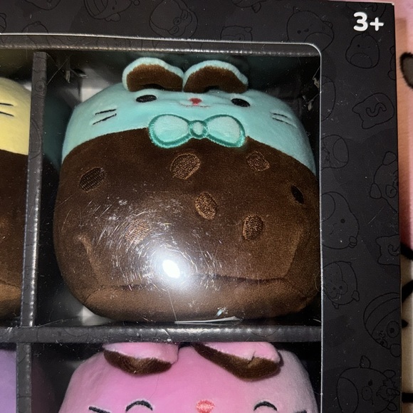 Select series squishmallow limited edition 4 pack of bunnies - Picture 4 of 6